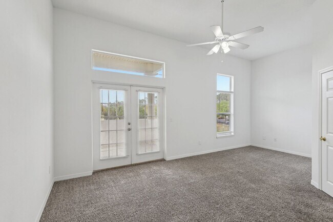 Building Photo - SPECIAL: WAIVING $250 ADMIN FEE on this 3 Bedroom, 2 Bath with Private Balcony off Primary Bedroo...