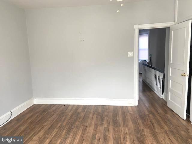 Building Photo - 1549 N 56th St
