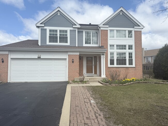 Primary Photo - 70 Lemans Dr
