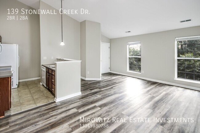 Building Photo - 139 Stonewall Creek Dr