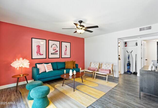 Building Photo - 4625 N 73rd St