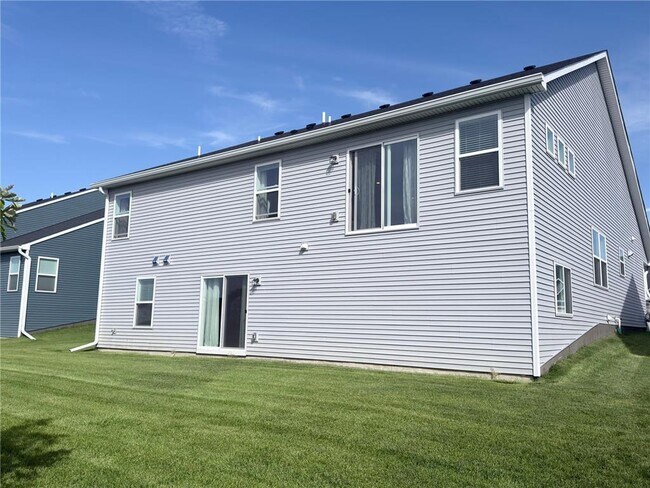 Building Photo - 23245 Farmstead Wy