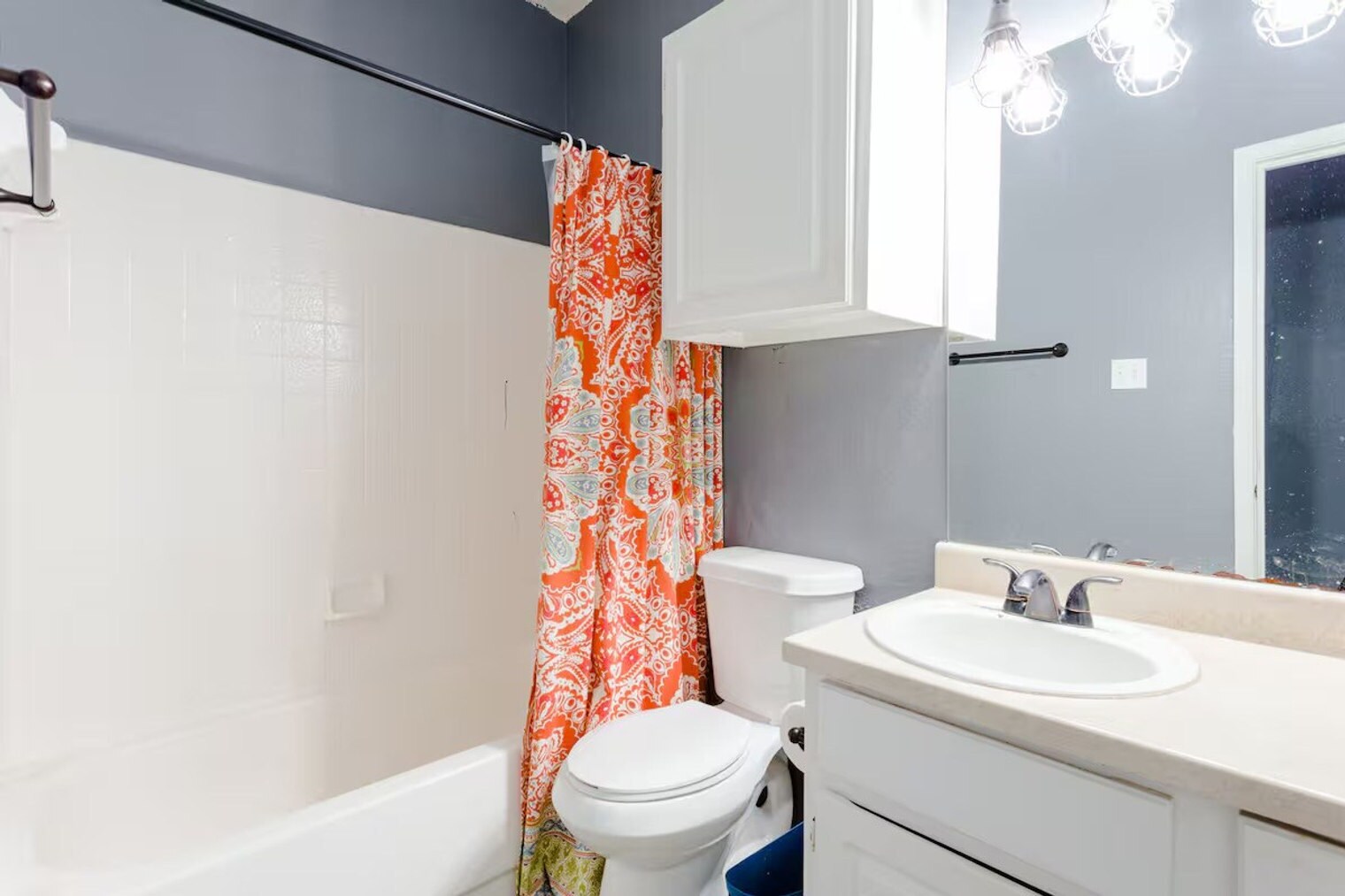 Building Photo - 12166 Metric Blvd