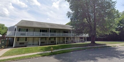 Building Photo - 17 Kohanza St