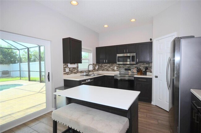Building Photo - 1625 Emerald Hill Way