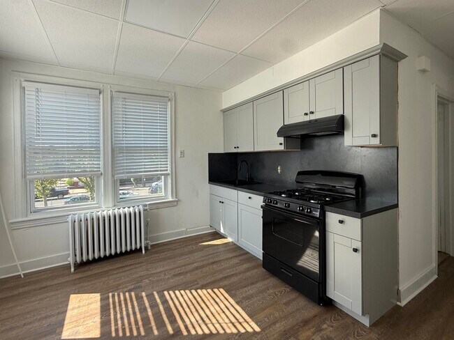 Building Photo - 157 Avenue C