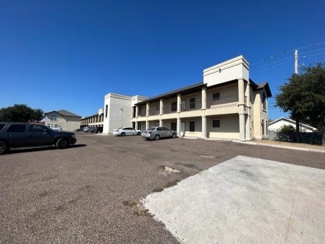 Primary Photo - 710 Alta Vista Dr