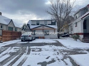 Building Photo - 110 1/2 4th Street