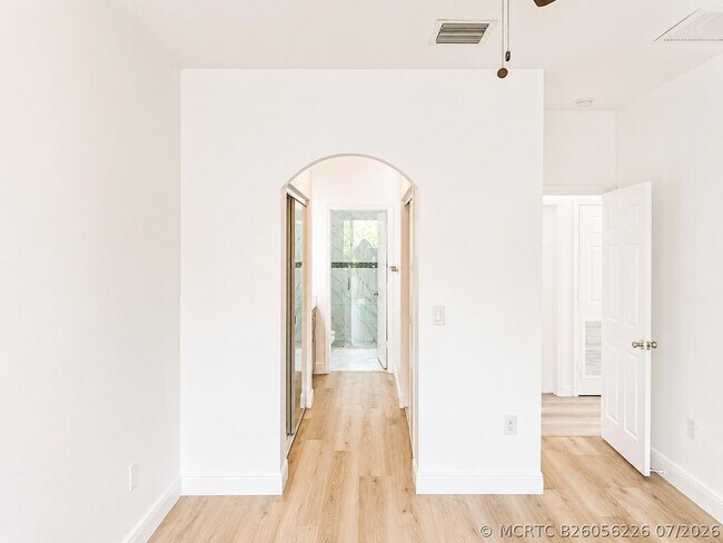 Building Photo - 12204 SW 25th Ct