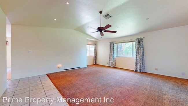 Building Photo - 3 br, 2 bath House - 1152 Menlo Avenue