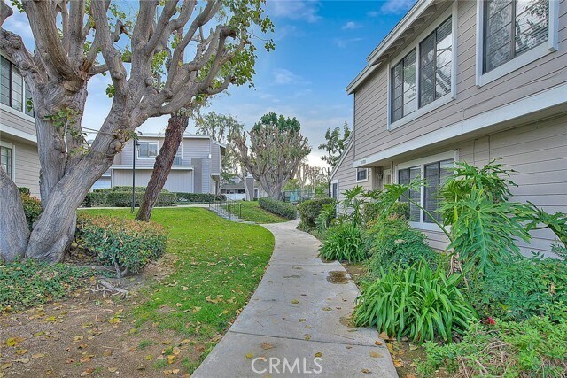 Building Photo - 15726 Tetley St
