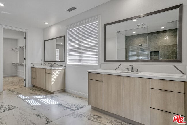 Building Photo - 20188 Marlow Ln