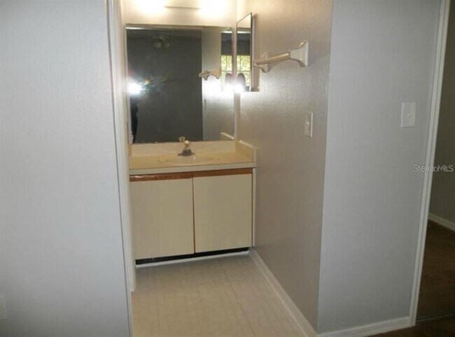 Building Photo - 3110 W Fox Squirrel Dr