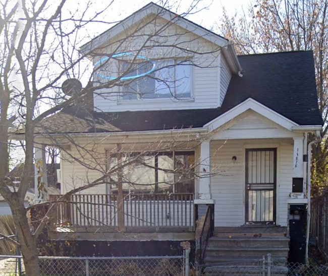 Primary Photo - 14016 Pinewood St
