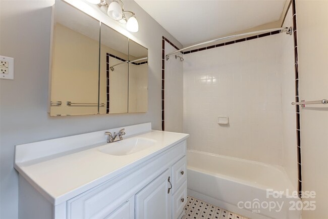 Building Photo - 227 N Dotger Ave