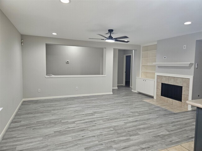Building Photo - 1130 Concord Pl