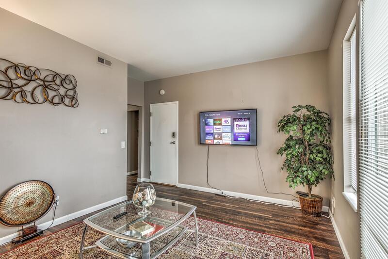 Building Photo - 1646 S 39th St
