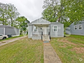 Building Photo - 3 Bedroom House in Oakwood Place Neighborh...