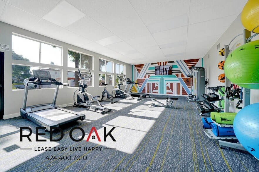 Building Photo - 13325 Heacock St