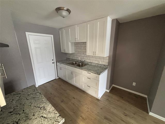 Building Photo - 2705 Belzise Terrace