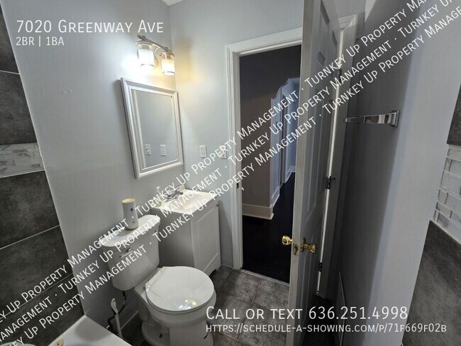 Building Photo - 7020 Greenway Ave