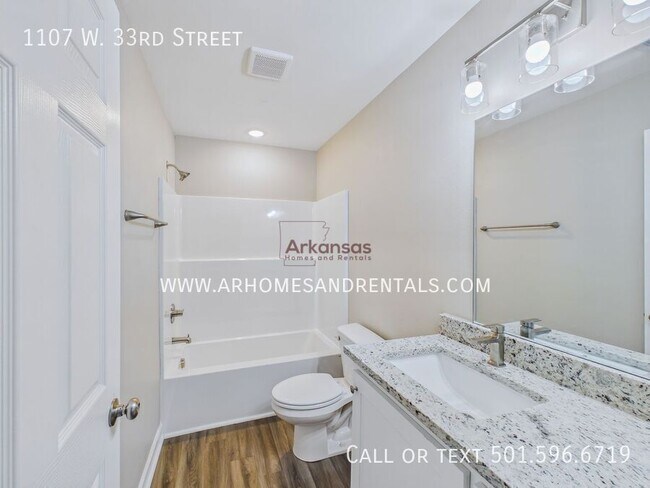 Building Photo - 1107 W 33rd St