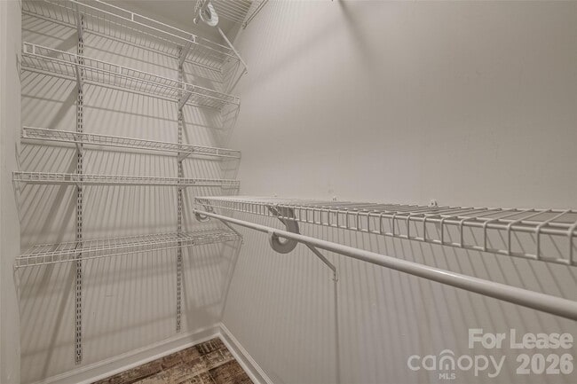 Building Photo - 646 Portside Dr