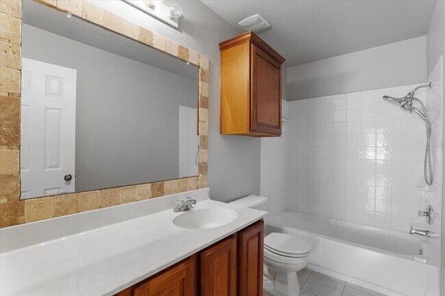 Building Photo - 2539 Pearson Way