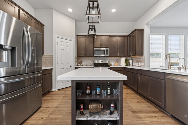 Building Photo - 32227 Cedar Crst Dr