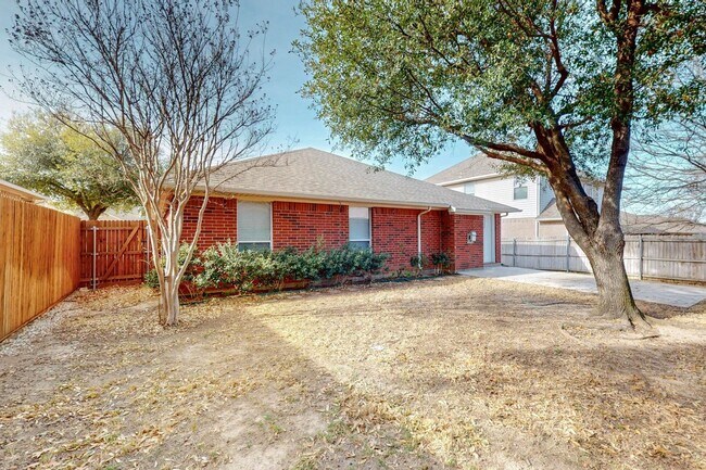 Building Photo - 4817 Valley Springs Trail