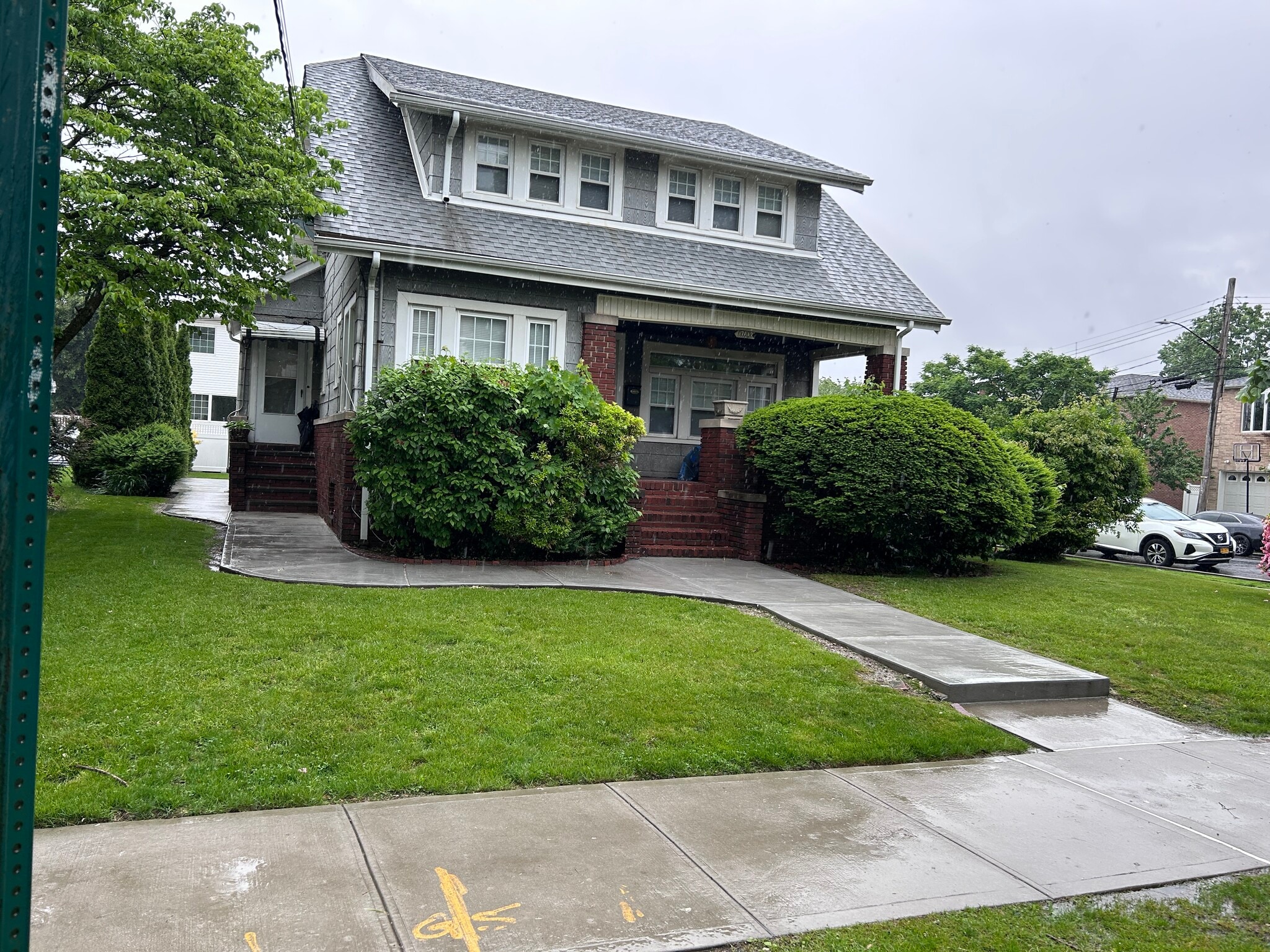 Building Photo - 17117 33rd Ave