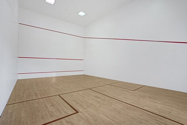 Building Photo - 2889 McFarlane Rd