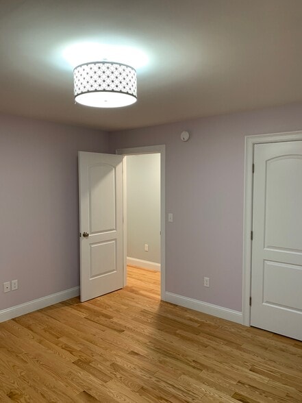 Building Photo - 38 Gristmill Ln