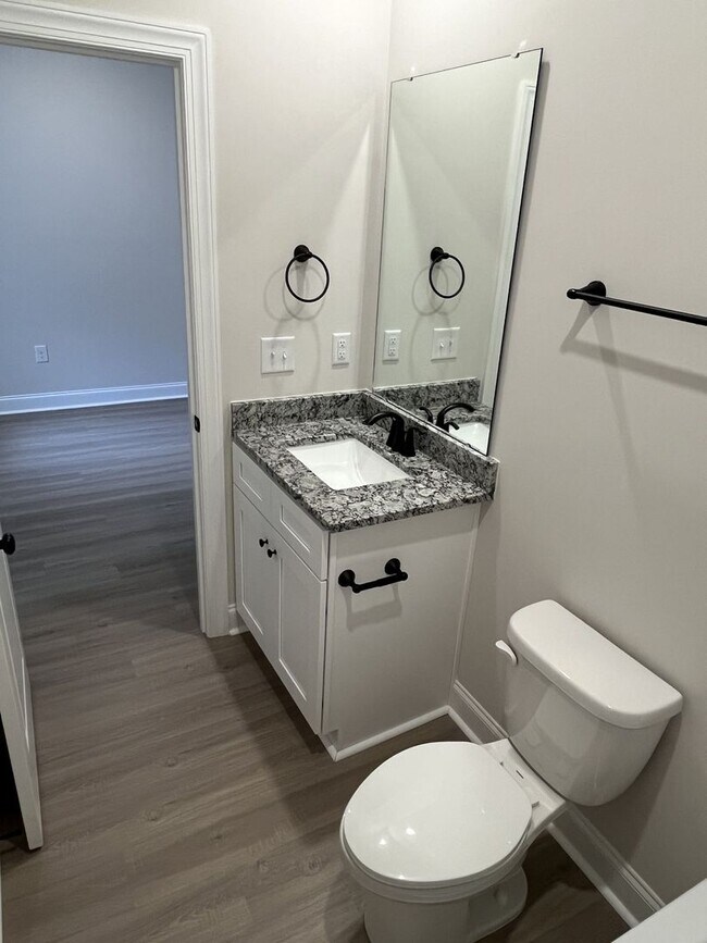Building Photo - Brand New 3 Bedroom Ranch in East Charlotte