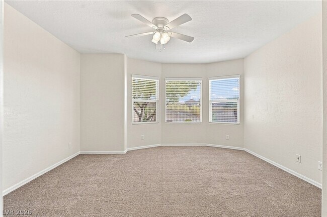 Building Photo - 8852 Regatta Bay Pl