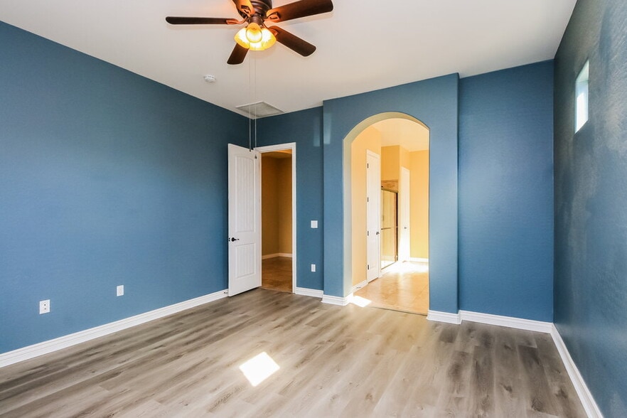 Building Photo - 21549 E Puesta Del Sol