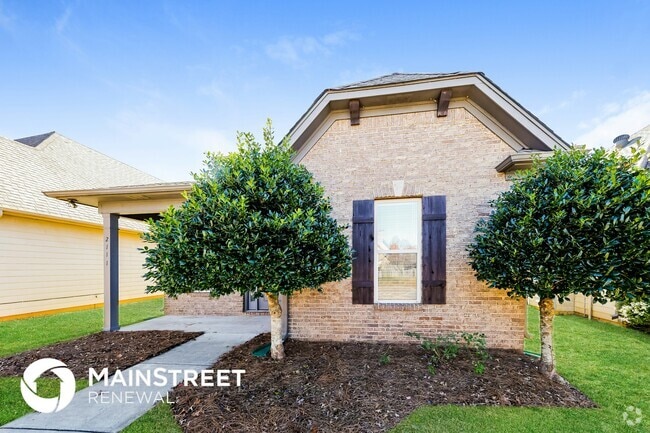 Building Photo - 2111 Adkins Pl