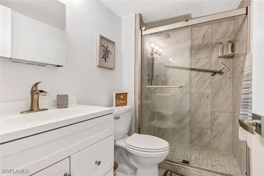 Bathroom 2 - 5 High Point Cir W