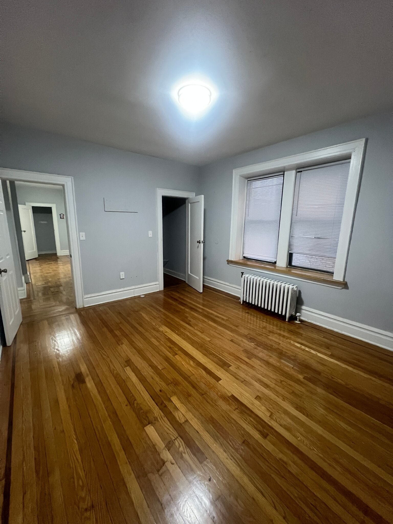 Building Photo - 580 Mt Prospect Ave