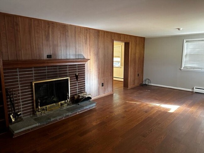 Building Photo - 1225 Caln Meetinghouse Rd