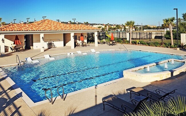 Building Photo - 13606 Teal Bluff Ln