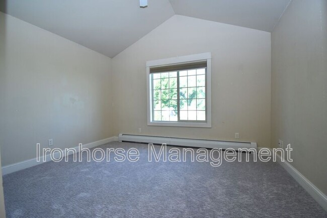 Building Photo - 623 Westgate Ave