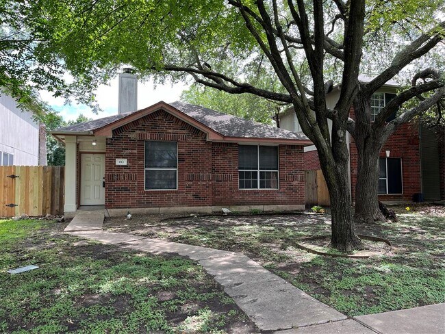 Primary Photo - 813 Black Locust Drive West