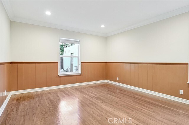 Building Photo - 156 S Edinburgh Ave