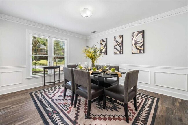 Building Photo - 745 Princeton Mill Run