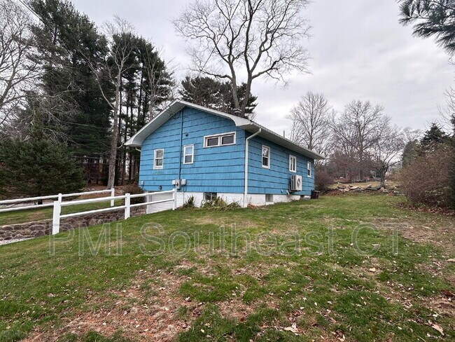 Building Photo - 44 Lathrop Rd