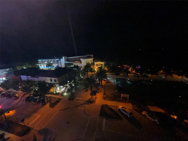 Building Photo - 133 N Pompano Beach Blvd