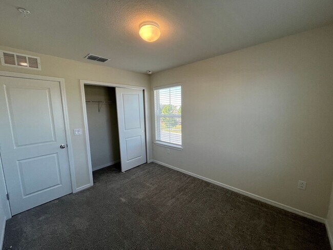 Building Photo - 14202 Sapelo Beach Dr