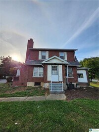 Building Photo - 2619 Broad St