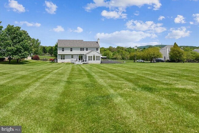 Building Photo - 40883 Meadow Vista Pl